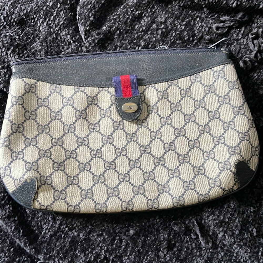 Vintage Gucci Clutch